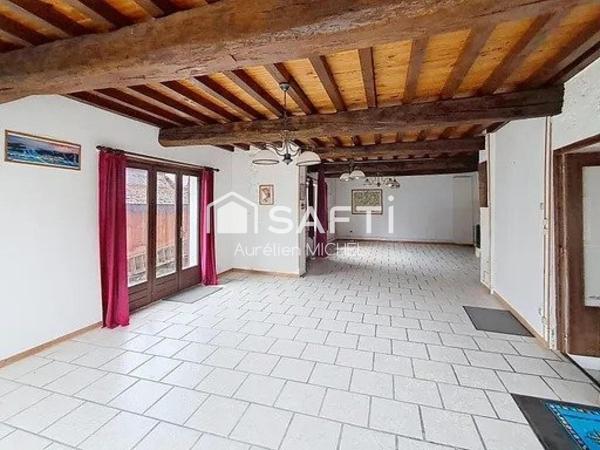 Maison avec joli potentiel