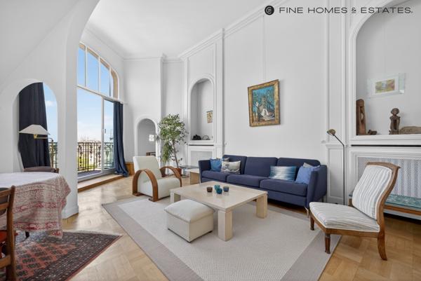 Appartement F5 à vendre  4 pièces - 123,40 m2 PARIS - 75006