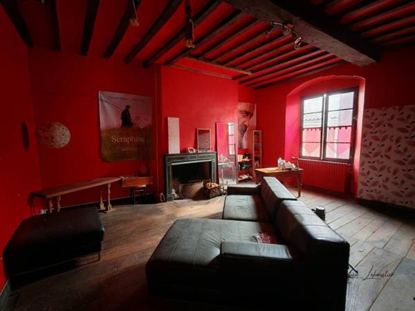 Maison à vendre 7 pièces de 237 m²