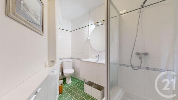 Appartement F2 à vendre  3 pièces - 70 m 2   ANGLET  - 64