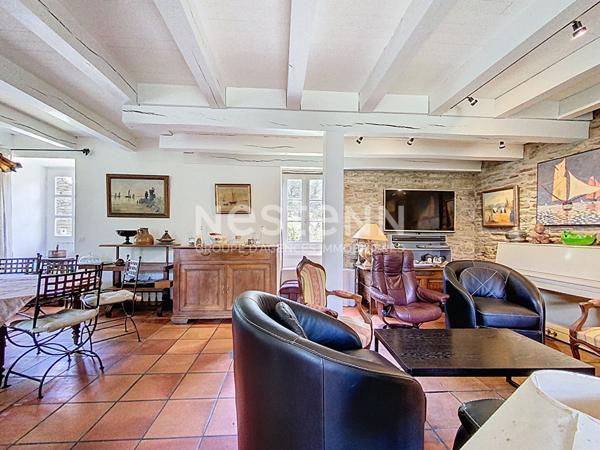 Vente maison de caractère, 3 chambres + dépendance, 154m² Groix