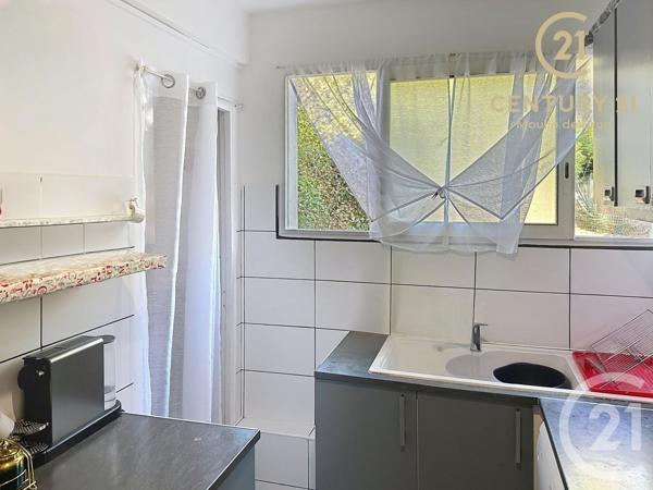 Appartement F4 à vendre  4 pièces - 65,69 m2 GRASSE - 06