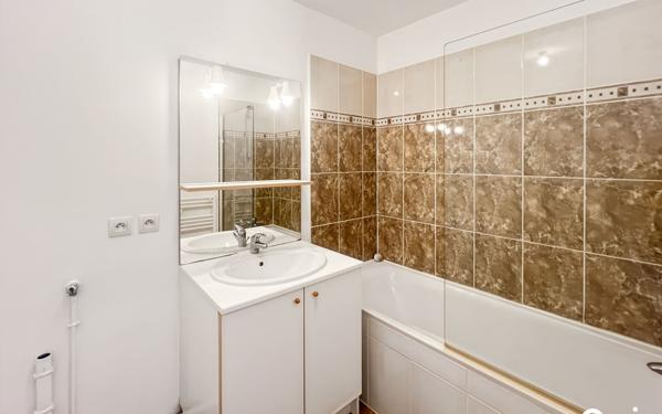 Appartement à vendre    2 pièces • 41 m2 Larmor-Plage