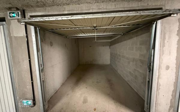 Appartement à vendre    2 pièces • 41 m2 Larmor-Plage