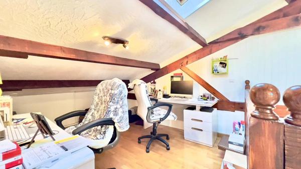 Vente Maison 10 pièces 348 m2 à Sainte-Livrade-sur-Lot