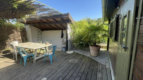 Maison
         7 pièces
        - 190 m² Exclusivité 429 000 € *