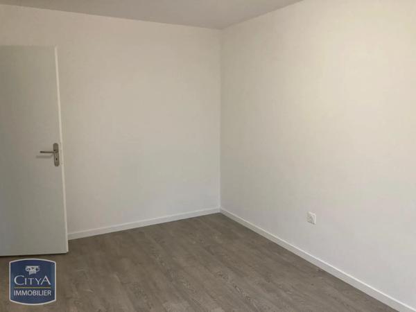 Appartement à louer 2 pièces 39.19m² Cléon (76410)