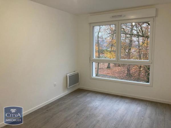 Appartement à louer 2 pièces 39.19m² Cléon (76410)