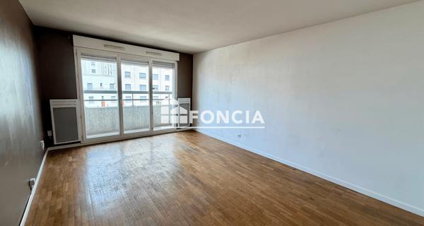 Location Appartement 3 pièces 63.7 m² - Villeurbanne 69100