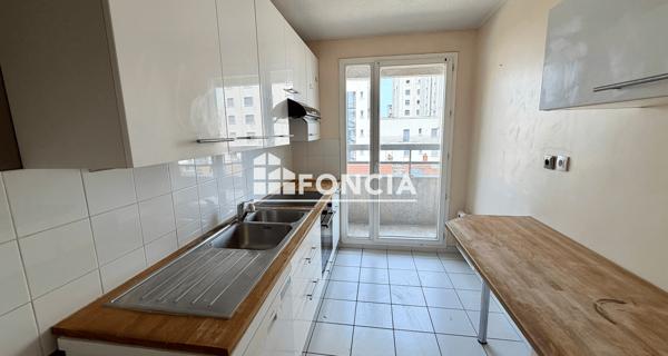 Location Appartement 3 pièces 63.7 m² - Villeurbanne 69100