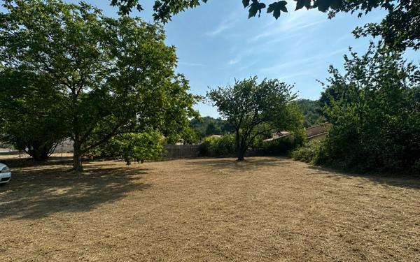 Terrain à vendre