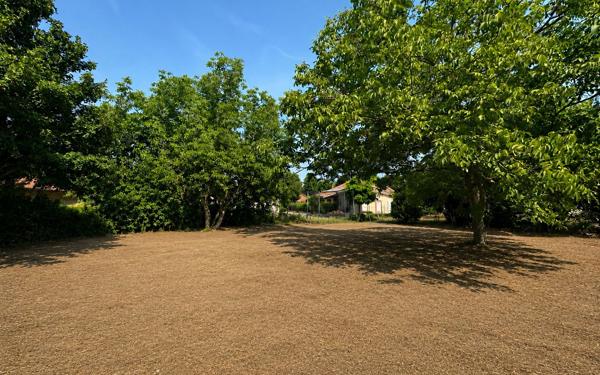 Terrain à vendre