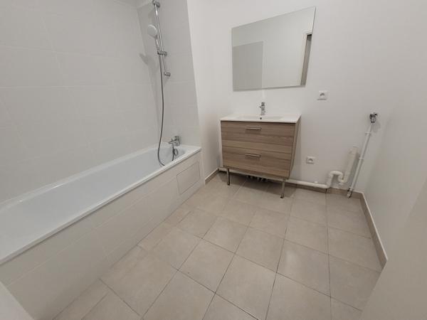 Appartement  à louer Meaux 3 pièce(s) 60.65 m2