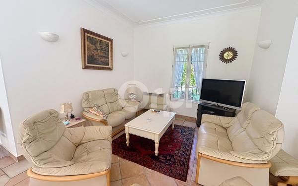 Appartement à vendre    4 pièces • 133,65 m2 Antibes