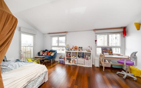 Appartement à vendre    4 pièces • 186 m2 Toulouse