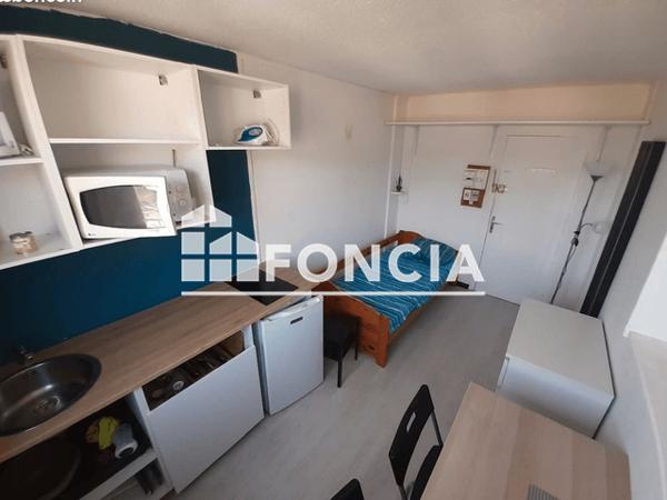 Location Studio meublé 9.86 m² - 12 B AVENUE JEAN PERROT Grenoble 38100