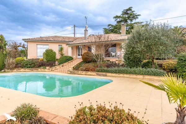 Maison à vendre |  Sainte-Bazeille |  5 pièces | 130 m²