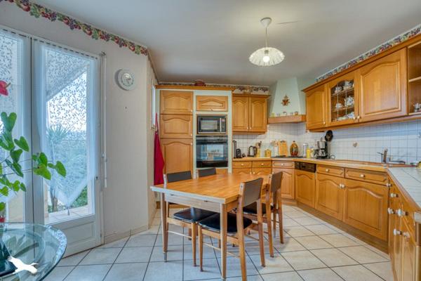 Maison à vendre |  Sainte-Bazeille |  5 pièces | 130 m²