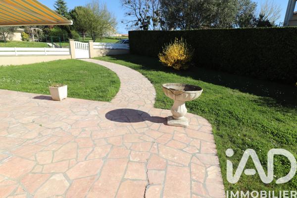 Maison à vendre 5 pièces 117 m² Montguyon