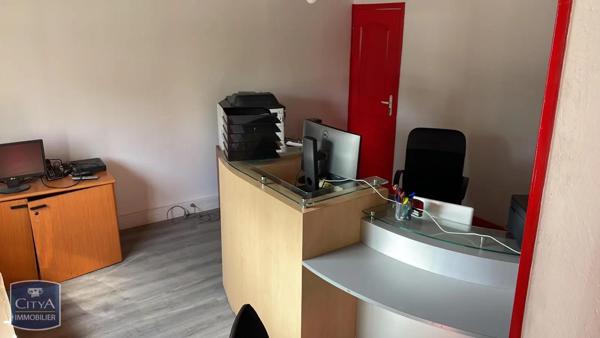 Local commercial à louer 200m²