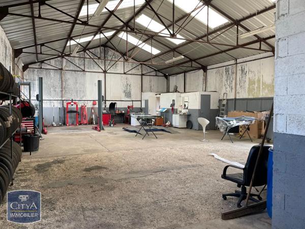 Local commercial à louer 200m²