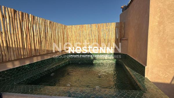 A vendre Riad entièrement rénové de 3 suites avec bassin à Bab Doukkala