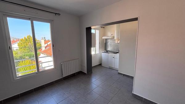 Appartement 1 pièce(s) 18.49 m²