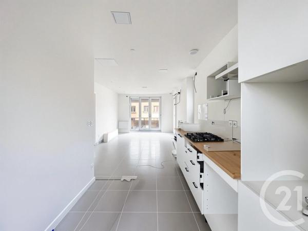 Appartement à vendre  2 pièces - 46,76 m 2   GIVORS  - 69