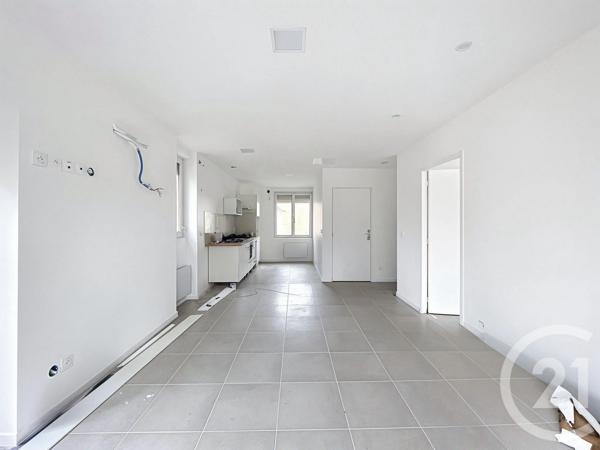 Appartement à vendre  2 pièces - 46,76 m 2   GIVORS  - 69