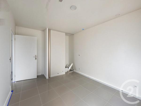 Appartement à vendre  2 pièces - 46,76 m 2   GIVORS  - 69