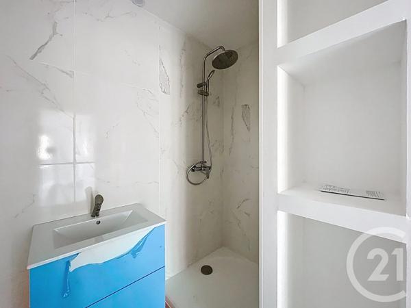 Appartement à vendre  2 pièces - 46,76 m 2   GIVORS  - 69
