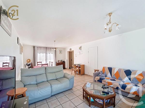 Maison à vendre  5 pièces - 110 m 2   CORBAS  - 69