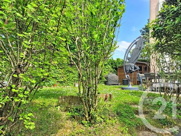 Appartement Duplex à vendre  4 pièces - 84 m 2   SATHONAY CAMP  - 69