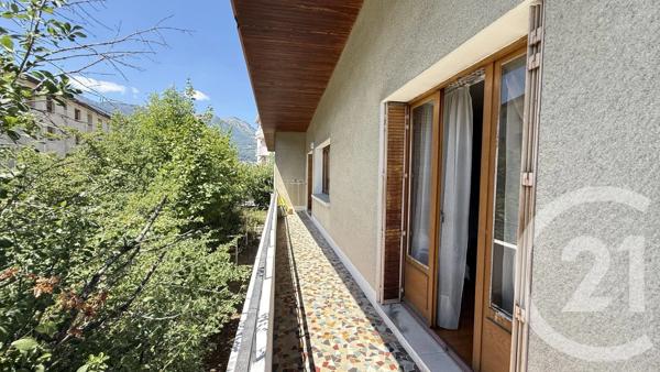 Maison à vendre  7 pièces - 191,51 m 2   GAP  - 05