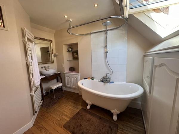 Maison de ville 3 chambres avec cour privée