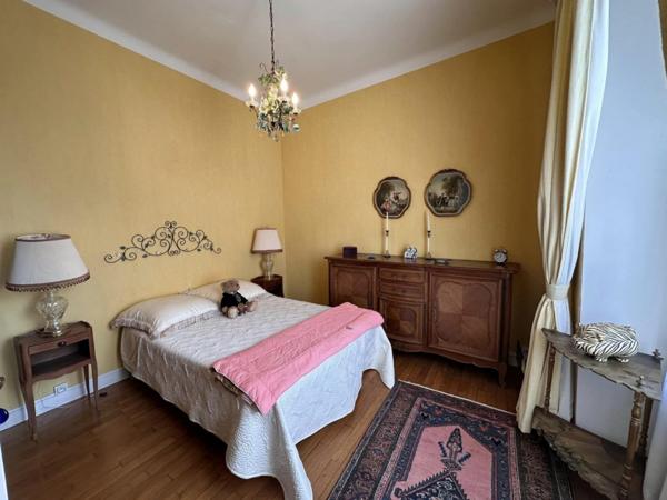 Maison de ville 3 chambres avec cour privée