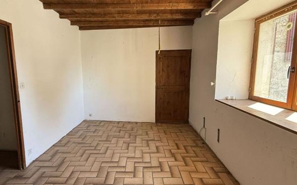 Maison à vendre    4 pièces •  Rieutort-de-Randon