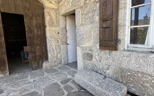 Maison à vendre    4 pièces •  Rieutort-de-Randon