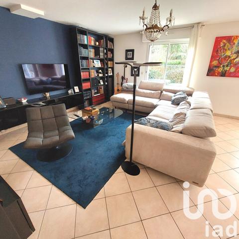 Maison d’architecte 7 pièces de 180 m² à Saint-André-des-Eaux (44117)