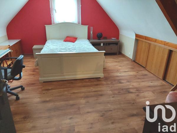 Maison d’architecte 7 pièces de 180 m² à Saint-André-des-Eaux (44117)