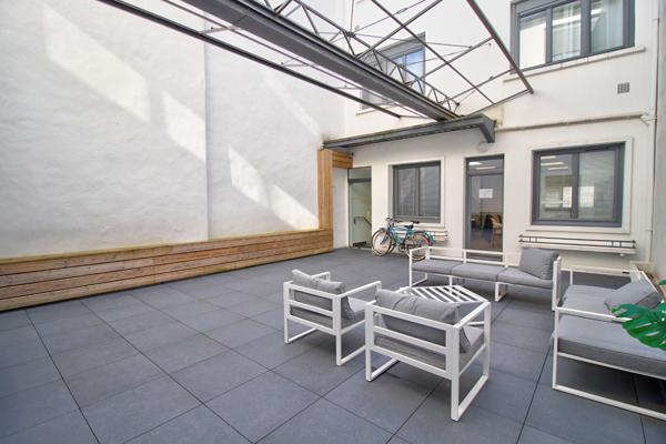 AGEN hypercentre - Immeuble de rapport entièrement rénové de 177m² composé de 9 chambres avec salle d'eau privatives.
