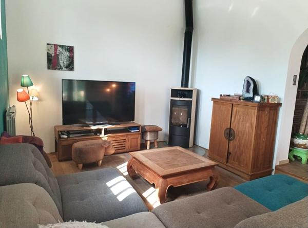 Villa de Prestige avec Piscine - Espace Bien-Être & Double Garage