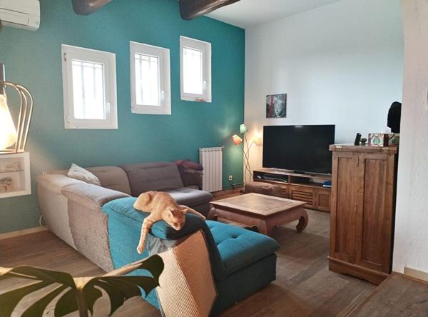 Villa de Prestige avec Piscine - Espace Bien-Être & Double Garage