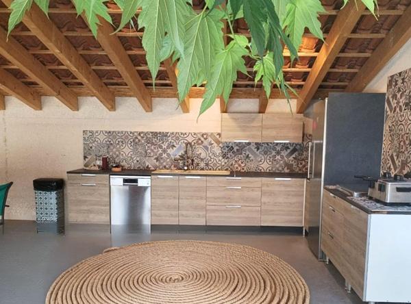 Villa de Prestige avec Piscine - Espace Bien-Être & Double Garage