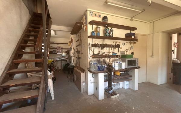 Maison à vendre    4 pièces •  Séris