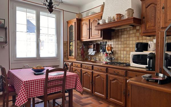 Maison à vendre    4 pièces •  Séris