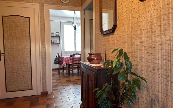 Maison à vendre    4 pièces •  Séris