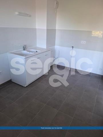 Location 3 Pieces 75 91100 Corbeil Essonnes 67 9406 06 0031