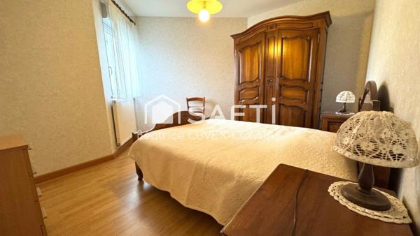Appartement balcon double expo. Sud-ouest, vue montagne et garage