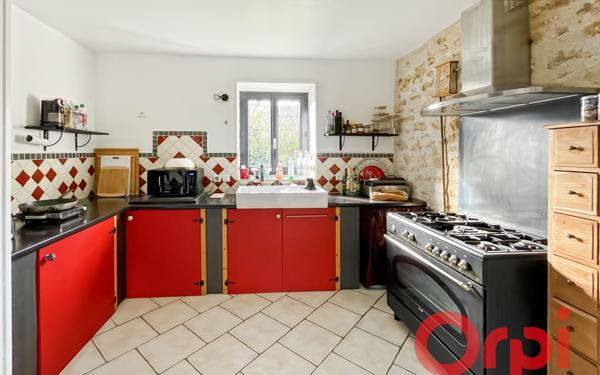 Maison à vendre    4 pièces • 200 m2 Mornay-sur-Allier